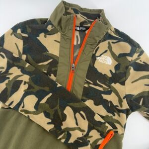 The North Face Kids Glacier Quarter Zip Camo Fleece Pullover Olive Green 10/12 M
